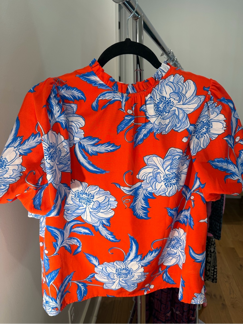 THML floral puff-sleeved top